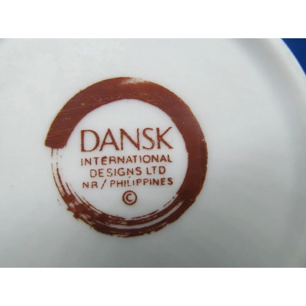 Dansk Berries Yellow Gooseberries On White 10 oz. Porcelain Mug VGC    2001-2003
